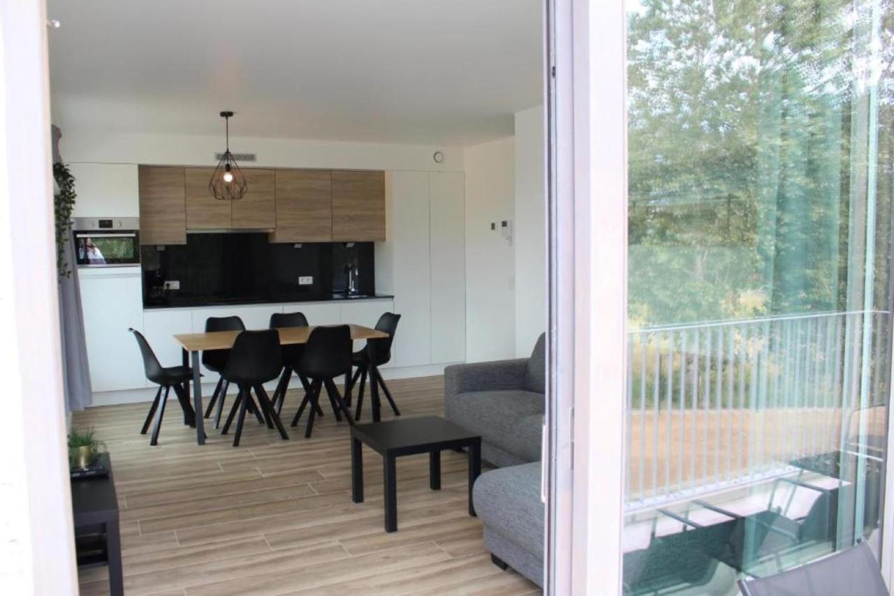 West Bay Familieappartement 米德尔克尔克 外观 照片