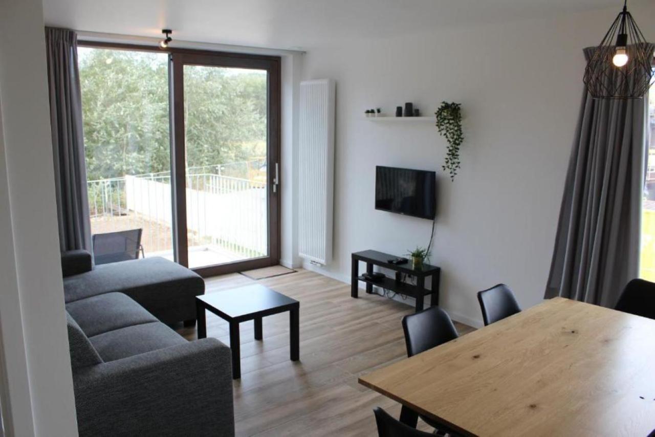 West Bay Familieappartement 米德尔克尔克 外观 照片